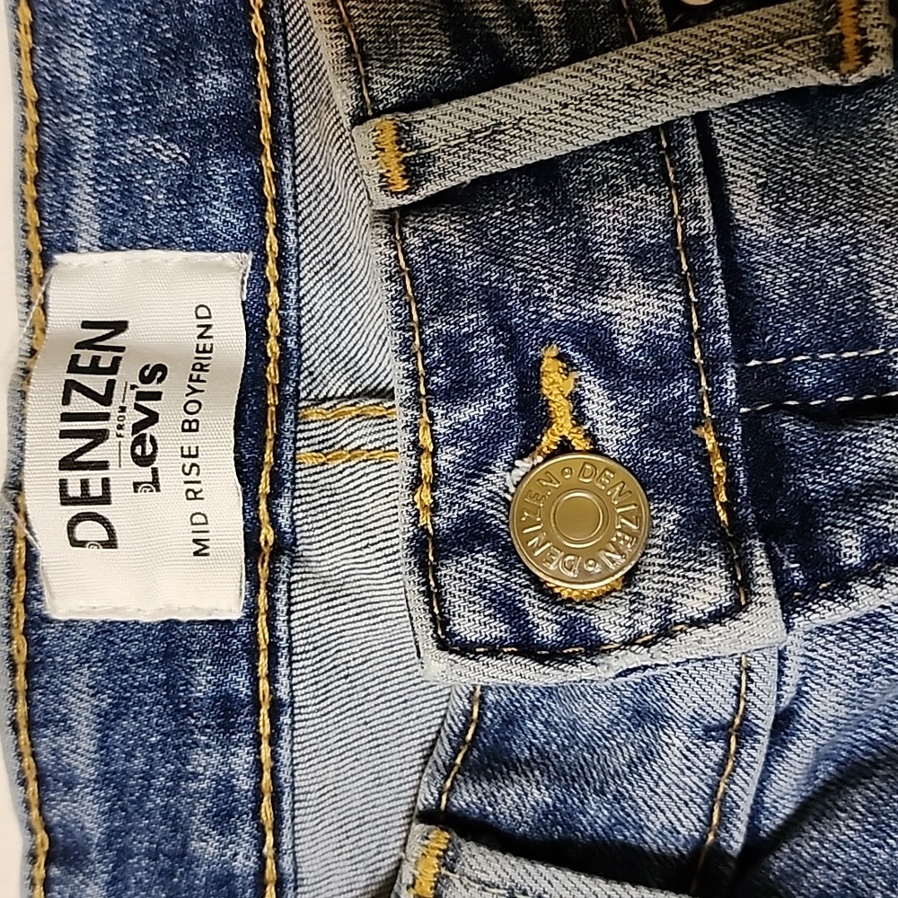 Levis Denizen Jean - Picture 2 of 4